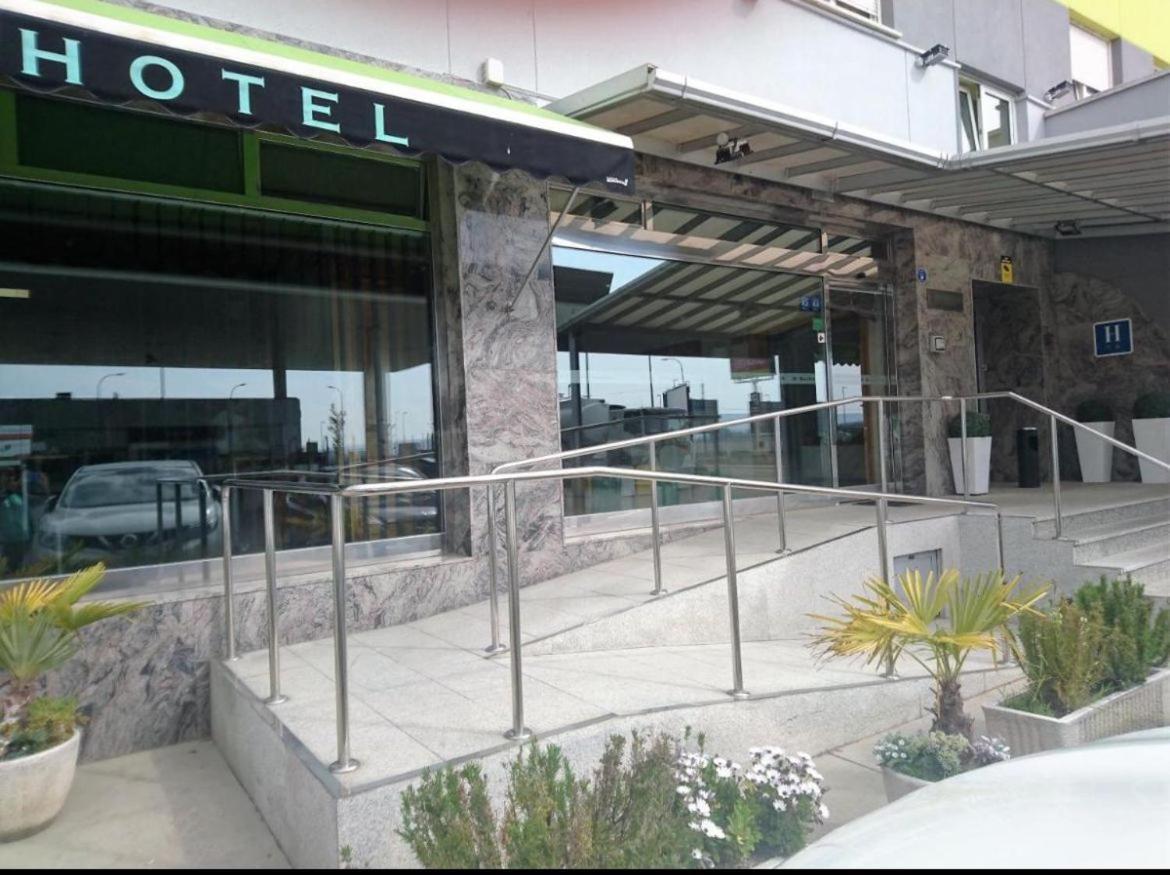 Hotel La Basilica Venta De Banos ภายนอก รูปภาพ