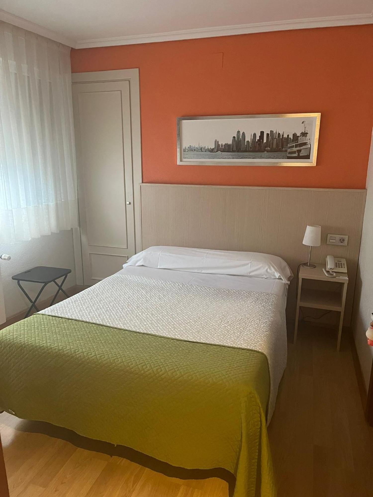 Hotel La Basilica Venta De Banos ภายนอก รูปภาพ